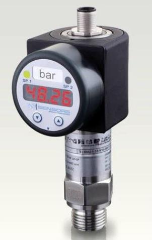 Pressure Transmitter With Integrated Digital Display, Switch Function & Optional 4-20mA Output